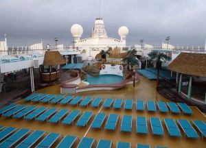 Pooldeck