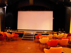 das Theater