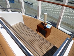 Lanai Bar