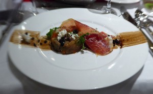 Gemüsecaponata mit Pata Negra und Queso de Cabra