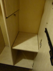 Schrank 4