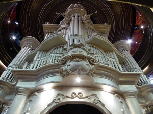 Orgel im Atrium