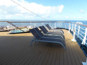 Deck 9 hinten