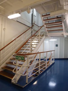Treppen vorne