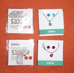 Ketten von Effy (rechts das Set für 10 Dollar)