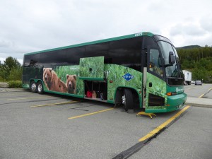 unser Bus bei Fred Meyer in Anchorage