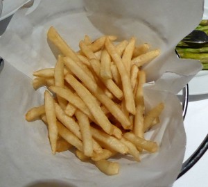 Shoestring Fries with Truffle Aioli