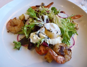 Black Sesame Jumbo Shrimp Baharat Salad (Jonnie Boer)