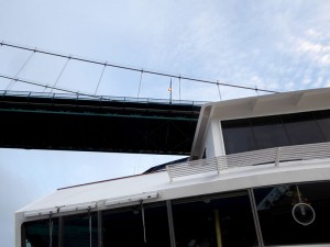 Passage der Lions Gate Bridge