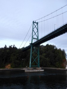 Passage der Lions Gate Bridge