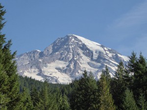 erster Blick auf den Mount Rainier