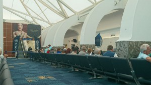 Im renovierten Terminal F