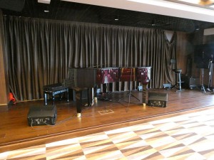 Seaview Lounge