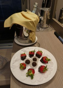 Prosecco und Schokoerdbeeren