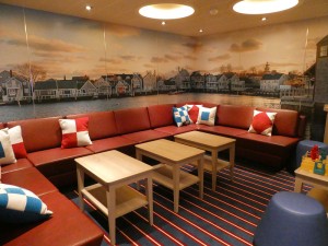 Family Harbor Lounge