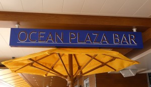Plaza Bar Außenbereich