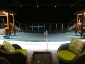 Havana Pool bei Nacht