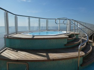 Whirlpool Deck 19