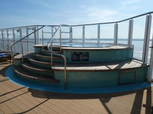 Whirlpool Deck 19