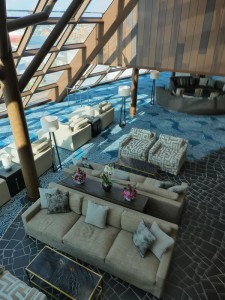 Horizon Lounge