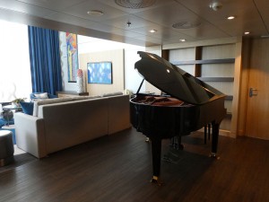 Royal Loft 1744