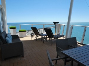 Royal Loft 1744