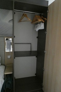 Schrank rechts