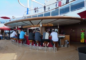 Tides Bar