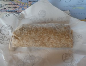 Shrimp Burrito von der Blue Iguana Kitchen