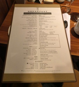 Frühstück im Hauptrestaurant