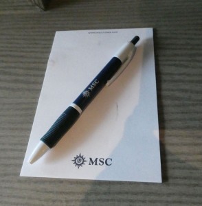 Notizblock und Stift