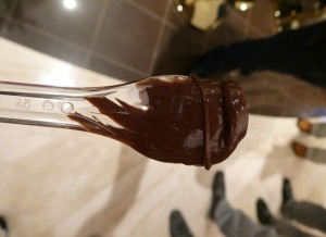 Schoko-Nuss-Creme mit Olivenöl