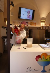 Sergio legt Hand an