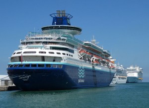 aus dieser Perspektive ist die Sovereign immer noch das größte Schiff