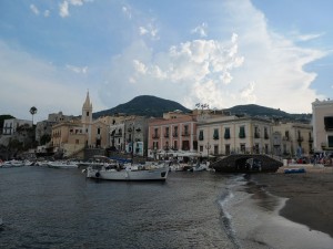 alter Hafen von Lipari