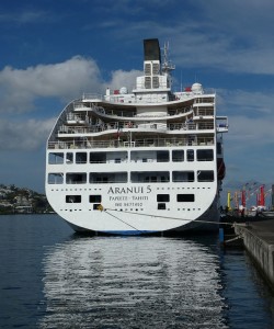 Aranui 5