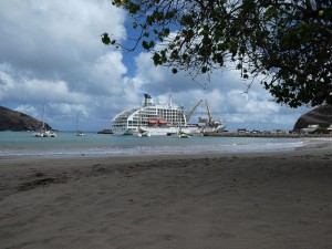 Aranui 5 in Hakahau