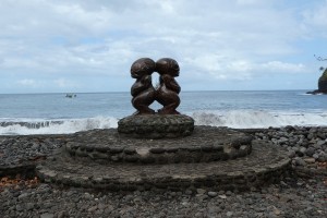 Zwillings-Tiki auf Fatu Hiva