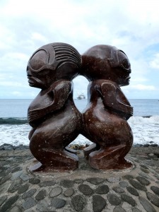 Zwillings-Tiki auf Fatu Hiva