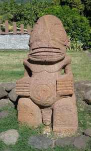 Tohua Iotete mit Tikis