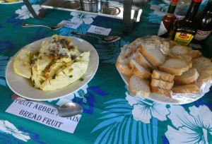 Mittagessen im Restaurant der Tohua Te Tumu