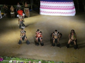 Tanzgruppe aus Nuku Hiva