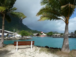 Hafen von Vaitape