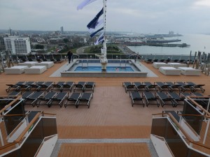 Horizon Pool