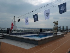 Horizon Pool