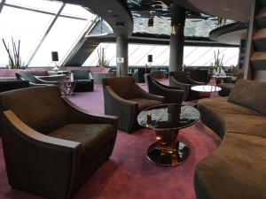 Top Sail Lounge