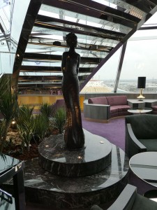 Top Sail Lounge