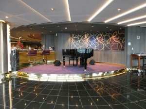 Top Sail Lounge