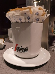 Edge Cocktail Bar