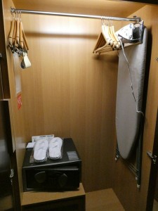 Zimmer 228